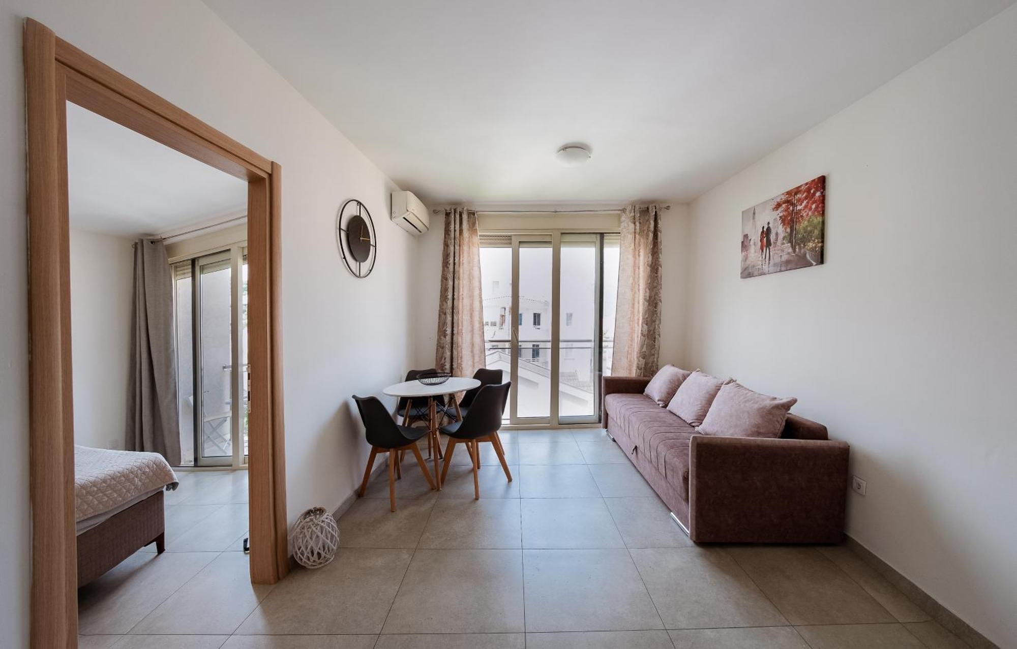 Square Inn Budva Exterior photo
